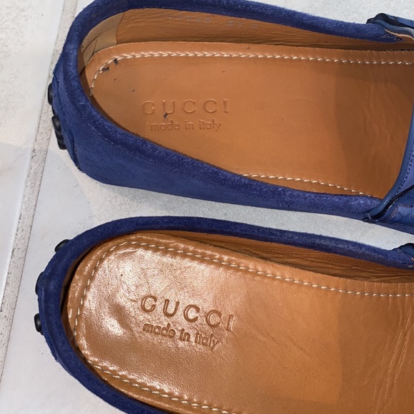 Men’s Authentic Gucci Driving Loafers - Picture 2 of 7